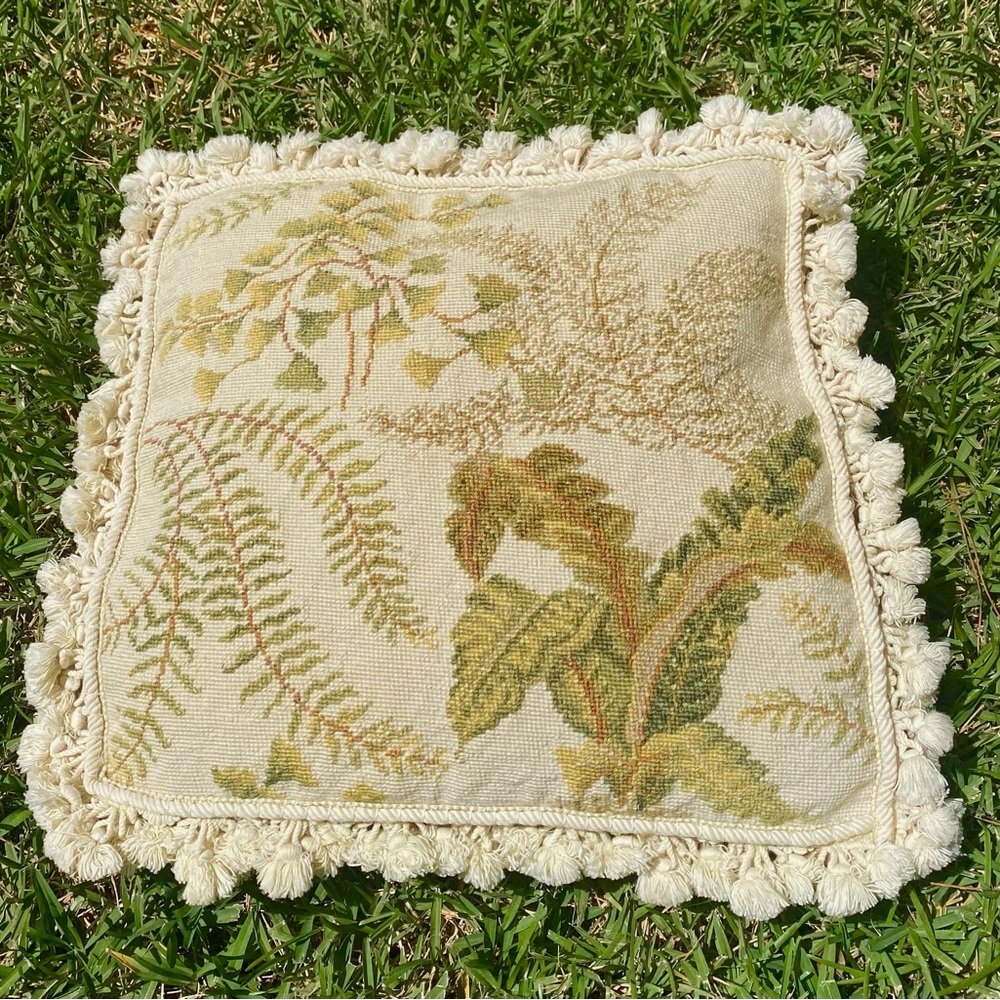 Vintage Botanical 🌿🌿 NEEDLEPOINT Pillow Cover + FRINGE